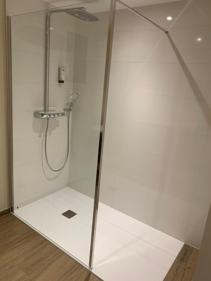 Le Relais De La Fontaine & Jacuzzi Villa Montcornet  Eksteriør bilde