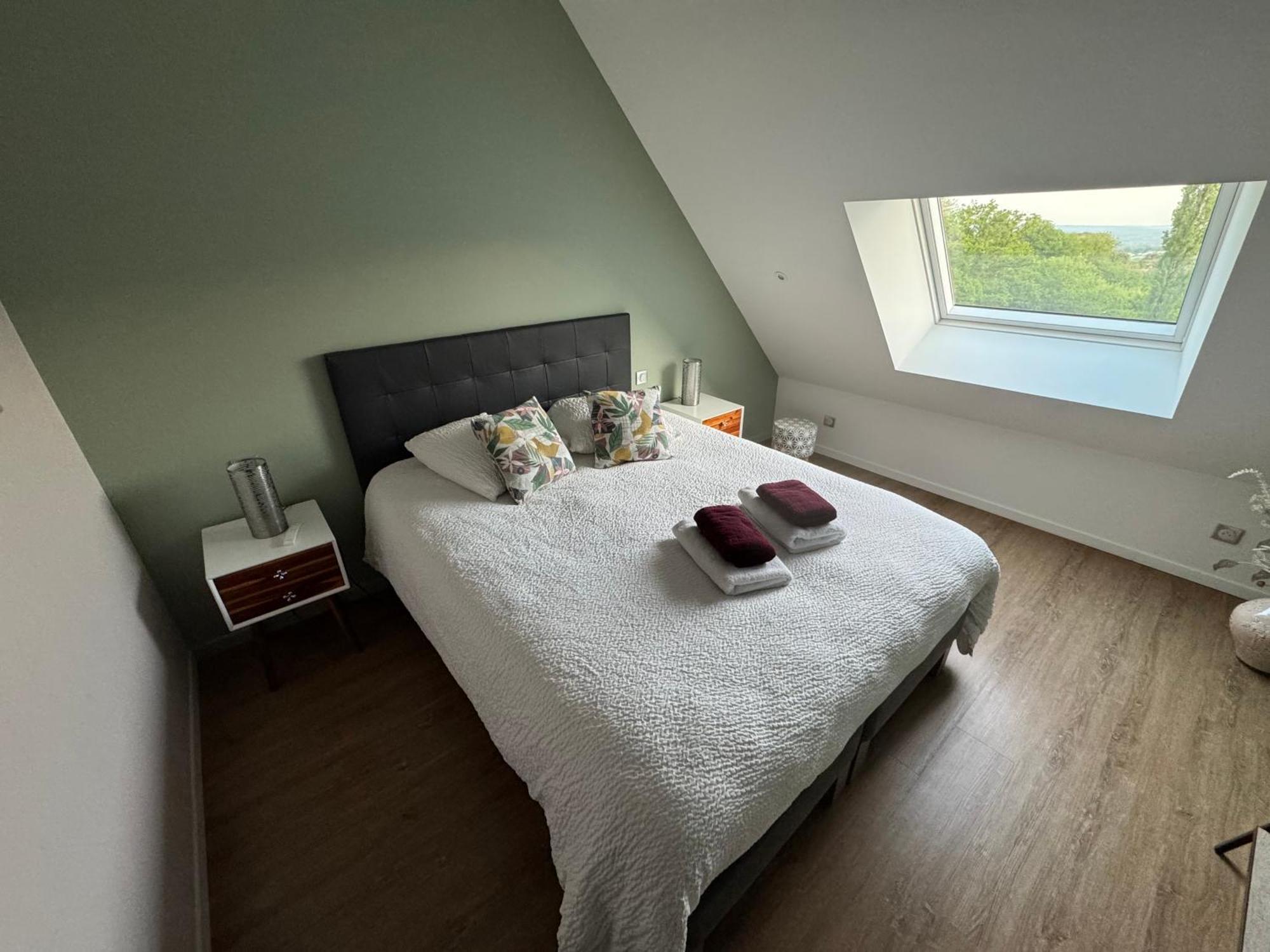 Le Relais De La Fontaine & Jacuzzi Villa Montcornet  Eksteriør bilde