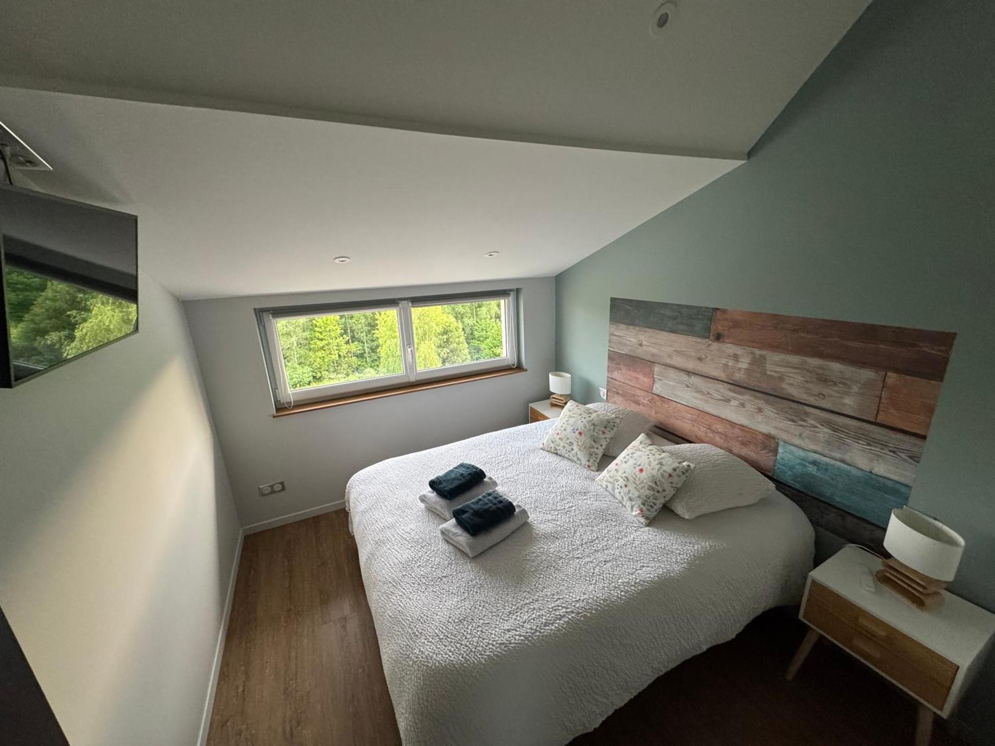 Le Relais De La Fontaine & Jacuzzi Villa Montcornet  Eksteriør bilde